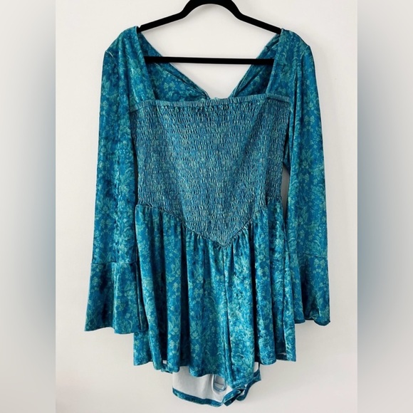 Free People Dresses & Skirts - NWOT Free People Bali Tightrope Romper - Blue Size Large 🦋